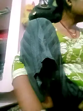 Hot tin74 online show from 3, 12, 2025