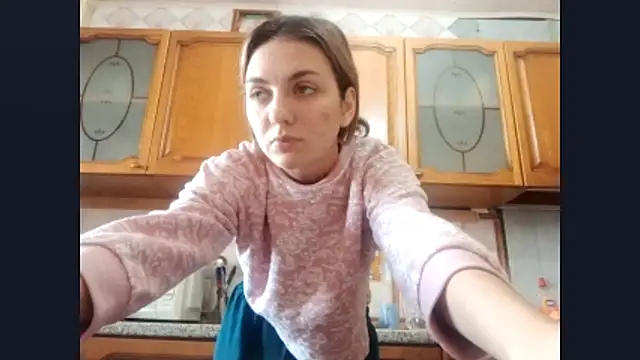 Snapshot of SinlessTaking chatting on 5, 10, 2025 SinlessTaking online show from 5, 10, 2025