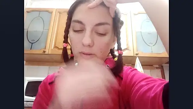 Snapshot of SinlessTaking chatting on 22, 10, 2025 SinlessTaking online show from 22, 10, 2025