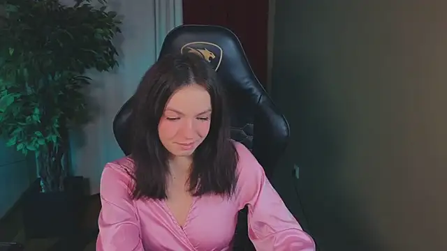 Loona Eclipse online show from 16, 9, 2025