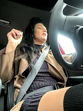 Snapshot of BellaEveX chatting on 9, 11, 2025 BellaEveX online show from 9, 11, 2025