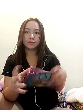 Lovelyclaya online show from 18, 12, 2025