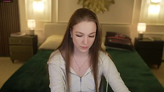 Ella 054 online show from 27, 2, 2026