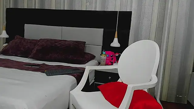 yiyisandoval online show from 15, 1, 2026