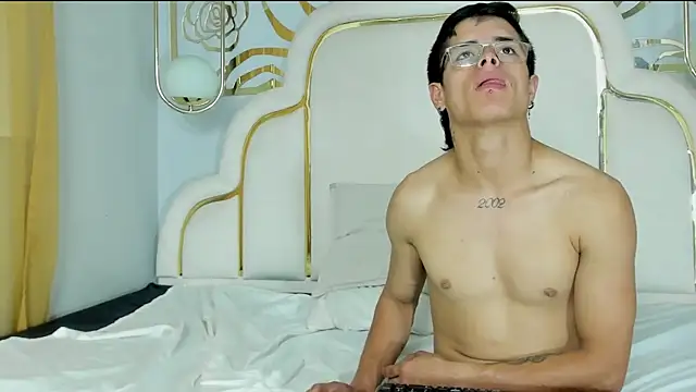 midnightlust vc online show from 17, 12, 2025