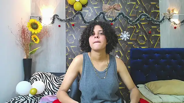 miss leidy  online show from 3, 12, 2025