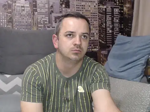 Snapshot of blowurmind27 chatting on 8, 9, 2025 blowurmind27 online show from 8, 9, 2025