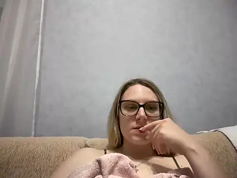NikexPretty online show from 5, 5, 2026
