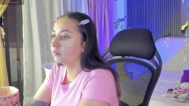 Snapshot of SarahCastro1_ chatting on 21, 6, 2026 SarahCastro1 online show from 21, 6, 2026