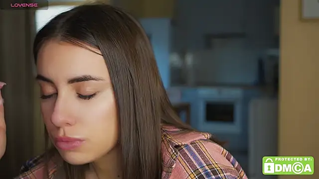 KateCarrey online show from 25, 10, 2025