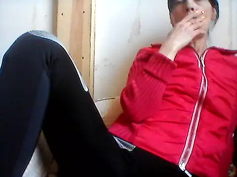 Snapshot of Milana38 chatting on 17, 5, 2026 Milana38 online show from 17, 5, 2026