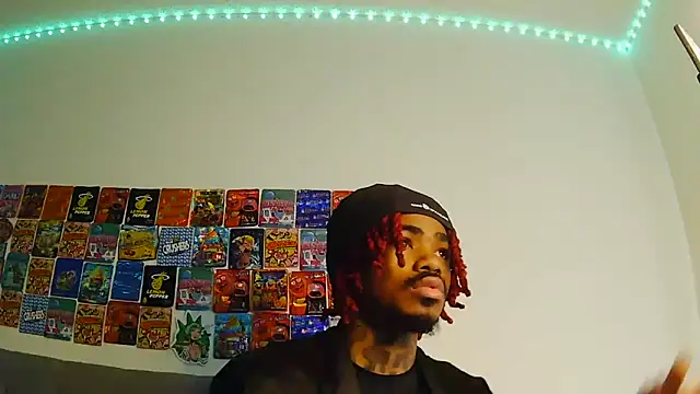 Snapshot of risktakinndolo chatting on 14, 9, 2025 risktakinndolo online show from 14, 9, 2025