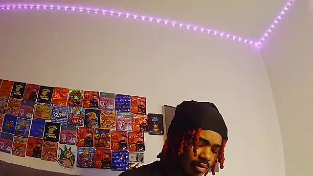 Snapshot of risktakinndolo chatting on 17, 9, 2025 risktakinndolo online show from 17, 9, 2025