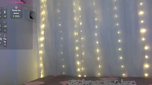 Snapshot of NoraParkeer chatting on 30, 9, 2025 NoraParkeer online show from 30, 9, 2025