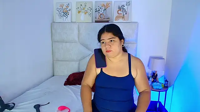 elizawiliamst online show from 15, 7, 2026