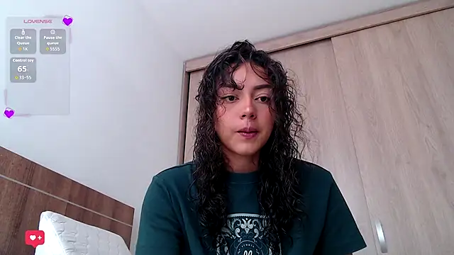 Snapshot of WendySuns_ chatting on 22, 10, 2025 WendySuns  online show from 22, 10, 2025