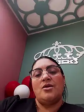 Snapshot of tiffany_Johnson1 chatting on 12, 9, 2025 tiffany Johnson1 online show from 12, 9, 2025