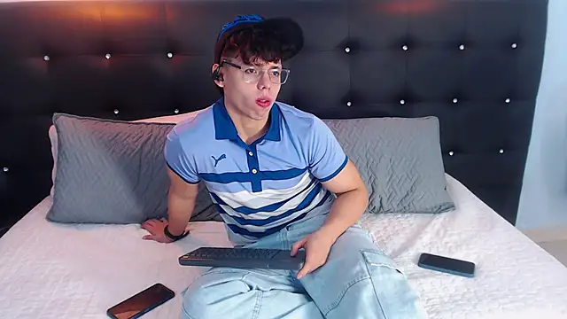 Jhoumod 21 online show from 4, 10, 2025