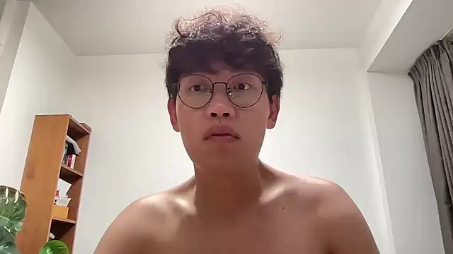 Passionatetwink2 online show from 28, 10, 2025