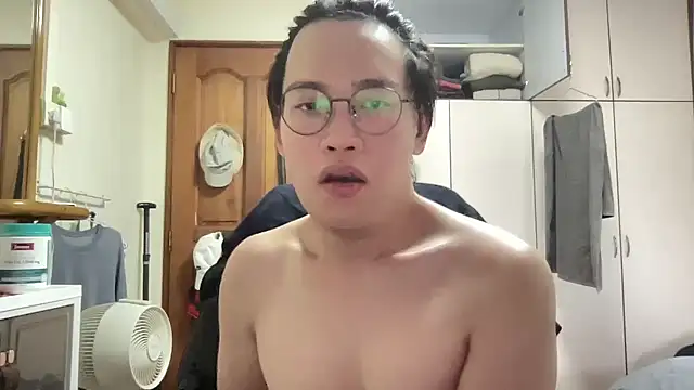 Passionatetwink2 online show from 14, 3, 2026