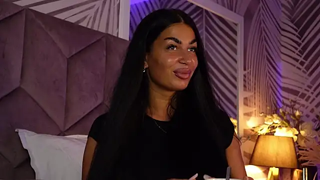 Snapshot of EvaRhea chatting on 9, 6, 2026 EvaRhea online show from 9, 6, 2026