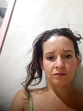 Snapshot of _anita_rojas chatting on 4, 10, 2025  anita rojas online show from 4, 10, 2025