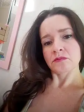 Snapshot of _anita_rojas chatting on 17, 10, 2025  anita rojas online show from 17, 10, 2025