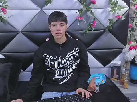 Bruno Cruzz online show from 25, 10, 2025