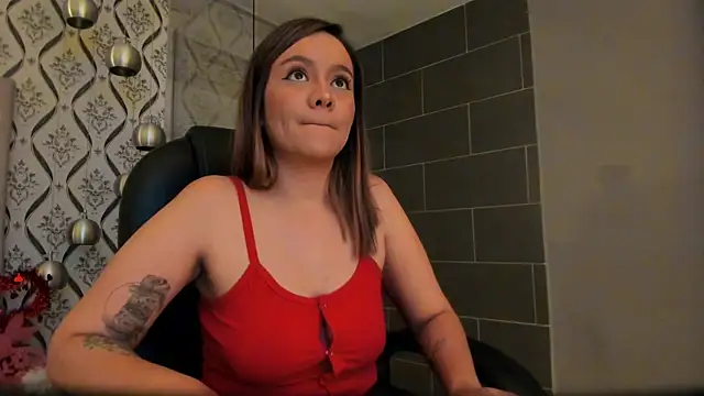 Sky Junne online show from 1, 12, 2025