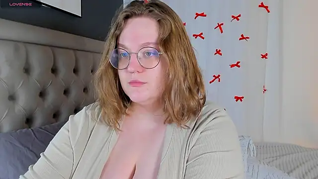 Snapshot of Alissa_S chatting on 12, 2, 2026 Alissa S online show from 12, 2, 2026