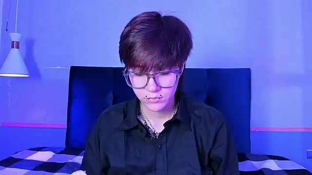 Tsuki Maru online show from 3, 2, 2026