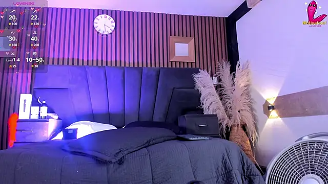 Snapshot of BritanyBrown_ chatting on 23, 6, 2026 BritanyBrown online show from 23, 6, 2026