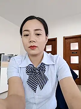 bingxin- online show from 28, 10, 2025