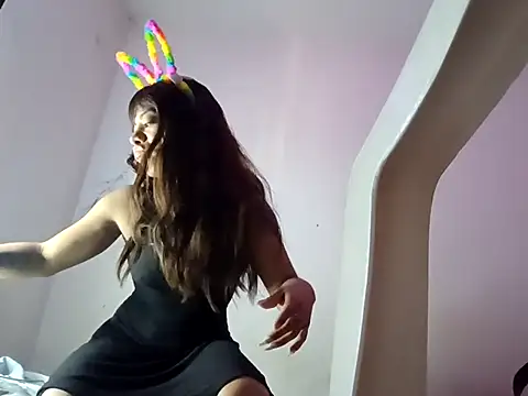 mamasitapetite online show from 11, 2, 2026