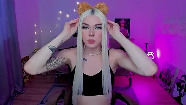 Snapshot of YourTrixie chatting on 9, 2, 2026 YourTrixie online show from 9, 2, 2026