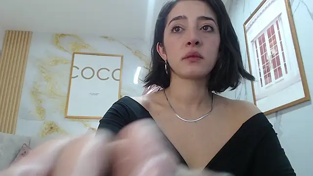 sara lopez s online show from 25, 9, 2025