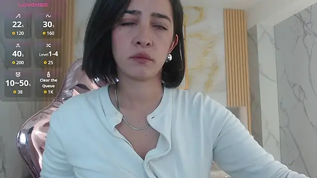 sara lopez s online show from 22, 10, 2025