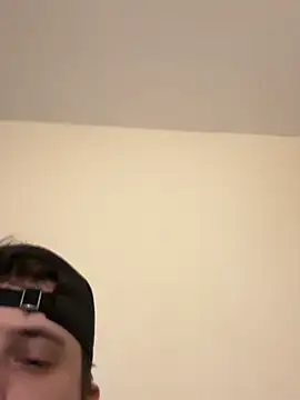 Snapshot of XXKieran chatting on 4, 11, 2025 XXKieran online show from 4, 11, 2025