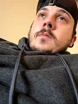 Snapshot of XXKieran chatting on 2, 12, 2025 XXKieran online show from 2, 12, 2025