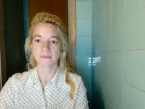 Senhoritajesus42 online show from 10, 3, 2026