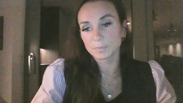 Snapshot of Justnani001 chatting on 6, 10, 2025 Justnani001 online show from 6, 10, 2025