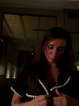 Snapshot of Justnani001 chatting on 21, 10, 2025 Justnani001 online show from 21, 10, 2025