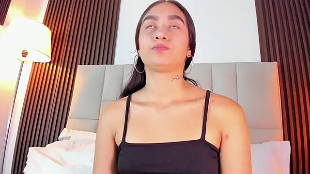 Nicolqueen  online show from 1, 8, 2026