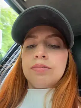 Snapshot of Little_ginger chatting on 14, 9, 2025 Little ginger online show from 14, 9, 2025