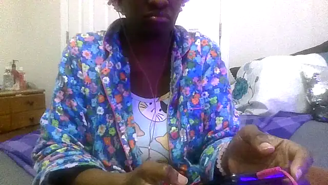 prettymaa online show from 6, 5, 2026