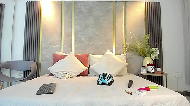 Snapshot of NikoStone_ chatting on 11, 6, 2026 NikoStone online show from 11, 6, 2026
