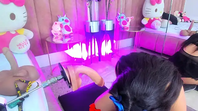 Snapshot of LizzyOlsen chatting on 20, 11, 2025 LizzyOlsen online show from 20, 11, 2025