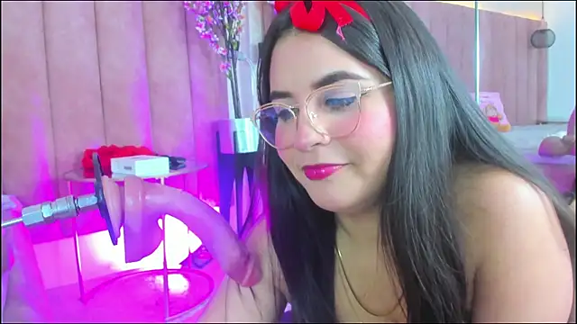 Snapshot of LizzyOlsen chatting on 27, 11, 2025 LizzyOlsen online show from 27, 11, 2025