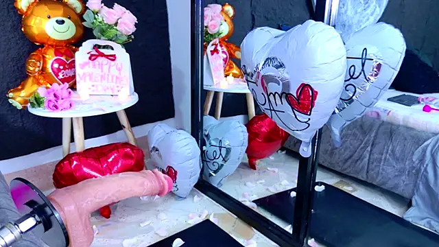 Snapshot of LizzyOlsen chatting on 15, 2, 2026 LizzyOlsen online show from 15, 2, 2026