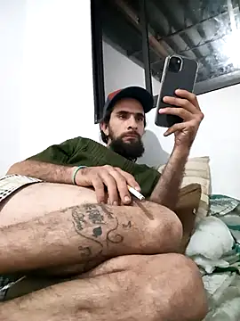 Snapshot of hairy_mannn chatting on 29, 10, 2025 hairy mannn online show from 29, 10, 2025